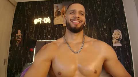 massimo_greco2 online show from 01/15/26, 09:51