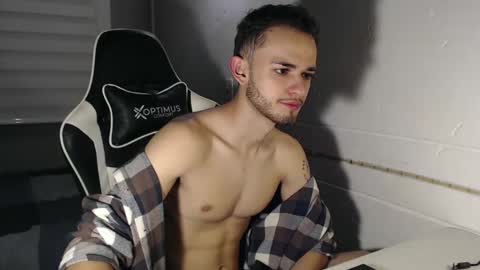 massimo online show from 03/11/25, 11:59