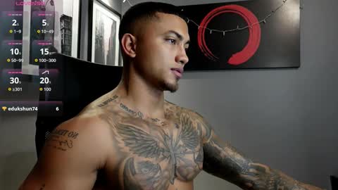 Snapshot of massimo_rizzo_ chatting on 11/16/25, 08:14 Massimo online show from 11/16/25, 08:14