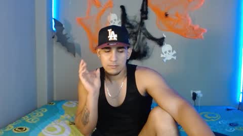 Snapshot of massimo_vidal chatting on 10/26/25, 05:24 massimo_vidal online show from 10/26/25, 05:24