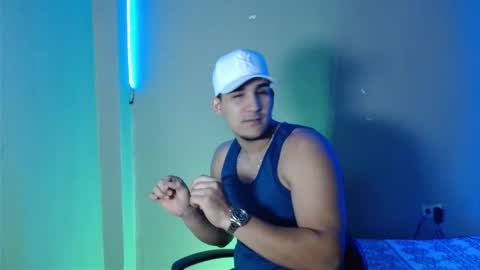 massimo_vidal online show from 11/21/25, 02:38