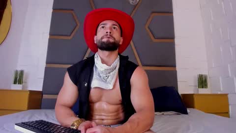 Massimo online show from 11/18/25, 03:12