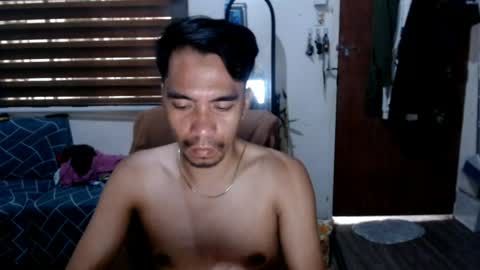 massive_boner02 online show from 04/19/26, 12:11