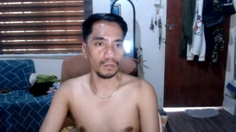 massive_boner02 online show from 04/23/26, 12:56