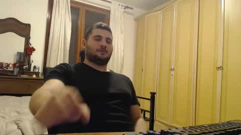 Snapshot of massu1994 chatting on 01/25/25, 12:27 Massu94 online show from 01/25/25, 12:27