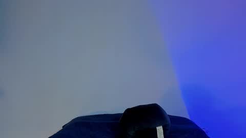 Snapshot of master_and_kami chatting on 03/03/26, 03:23 Kamila online show from 03/03/26, 03:23