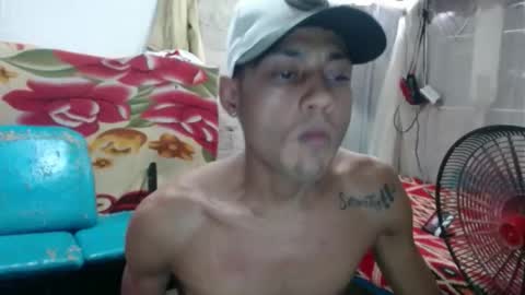Snapshot of master_anfe420 chatting on 05/10/26, 10:48 master_anfe420 online show from 05/10/26, 10:48