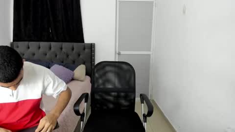 Snapshot of master_boy28 chatting on 11/18/25, 03:12 master_boy28 online show from 11/18/25, 03:12