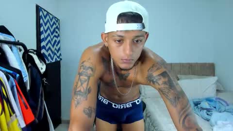 Snapshot of master_boy28 chatting on 11/25/25, 11:05 master_boy28 online show from 11/25/25, 11:05