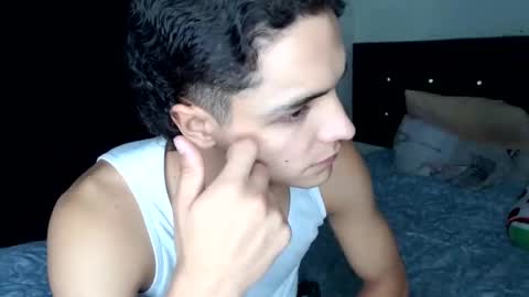 Snapshot of master_dominant_777 chatting on 03/04/25, 01:01 master_dominant_777 online show from 03/04/25, 01:01