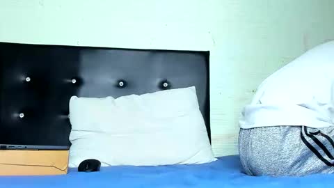 Snapshot of master_dominant_777 chatting on 11/30/25, 09:08 master_dominant_777 online show from 11/30/25, 09:08