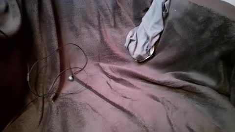 Snapshot of master_of_sleep chatting on 12/14/24, 01:27 master_of_sleep online show from 12/14/24, 01:27