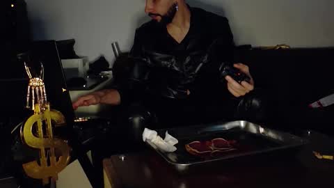 SIR online show from 02/16/26, 02:40