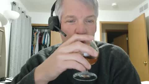 Snapshot of master_thorn chatting on 02/10/26, 03:10 Master Thorn online show from 02/10/26, 03:10