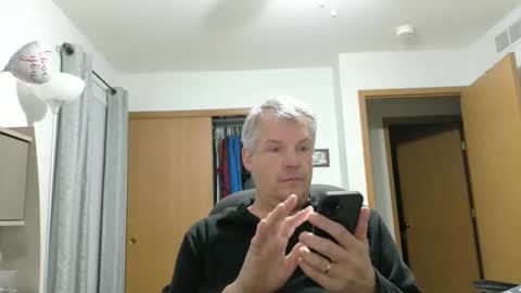 Snapshot of master_thorn chatting on 02/15/26, 05:37 Master Thorn online show from 02/15/26, 05:37