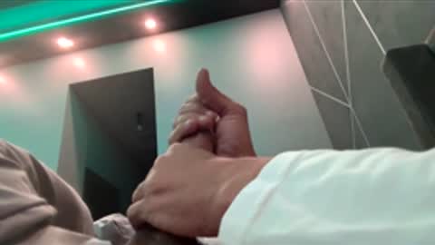 Snapshot of masterbaiter80 chatting on 12/21/25, 06:53 masterbaiter80 online show from 12/21/25, 06:53