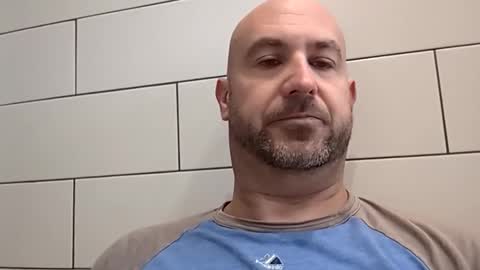 Snapshot of masterclass69er chatting on 09/09/25, 09:42 Bob online show from 09/09/25, 09:42