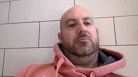 Bob online show from 03/11/26, 01:17