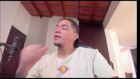 Juan Independent Model online show from 02/15/25, 06:12