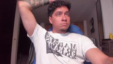 Juan Independent Model online show from 04/18/26, 03:10