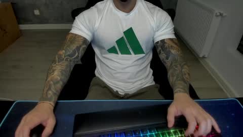 masterkingmuscle online show from 12/17/24, 08:10