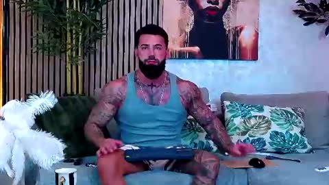 Snapshot of masterkingofmuscle chatting on 06/24/26, 03:49 masterkingofmuscle online show from 06/24/26, 03:49