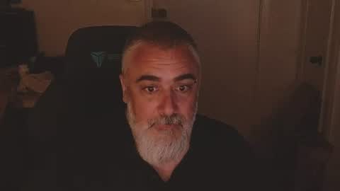 Snapshot of mastermcgirt chatting on 06/19/26, 04:28 Dave online show from 06/19/26, 04:28