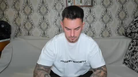 Snapshot of mastermusclejon chatting on 12/01/24, 09:04 Jon online show from 12/01/24, 09:04