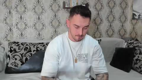 Snapshot of mastermusclejon chatting on 01/12/25, 07:53 Jon online show from 01/12/25, 07:53