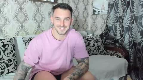 Snapshot of mastermusclejon chatting on 01/23/25, 09:29 Jon online show from 01/23/25, 09:29