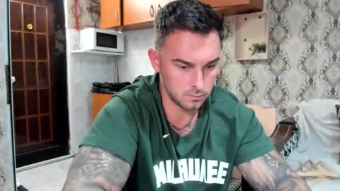 Snapshot of mastermusclejon chatting on 09/11/25, 07:47 Jon online show from 09/11/25, 07:47