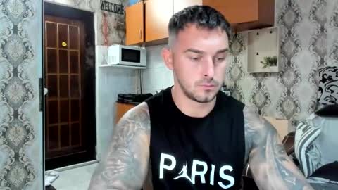 Snapshot of mastermusclejon chatting on 09/17/25, 07:48 Jon online show from 09/17/25, 07:48