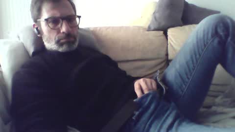 Snapshot of masterp17 chatting on 12/19/24, 03:52 Master P online show from 12/19/24, 03:52