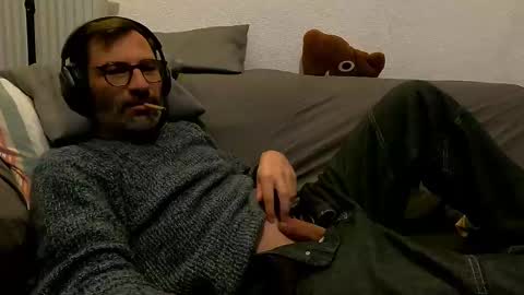 Snapshot of masterp17 chatting on 03/12/25, 07:28 Master P online show from 03/12/25, 07:28