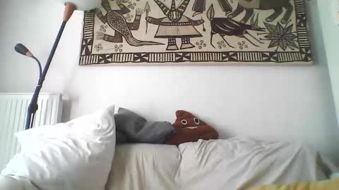 Snapshot of masterp17 chatting on 09/17/25, 03:57 Master P online show from 09/17/25, 03:57