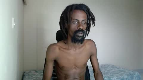 Snapshot of masterr_bate chatting on 09/15/25, 02:39 Marl online show from 09/15/25, 02:39