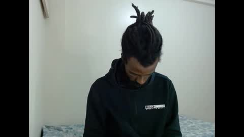 Snapshot of masterr_bate chatting on 09/17/25, 03:41 Marl online show from 09/17/25, 03:41