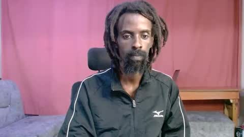 Snapshot of masterr_bate chatting on 09/25/25, 06:11 Marl online show from 09/25/25, 06:11