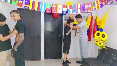 Team Cris Darwin- Fernando- Stiven- David online show from 07/04/26, 11:16
