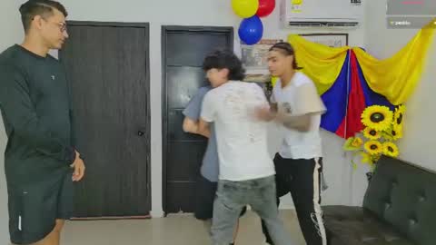 Team Cris Darwin- Fernando- Stiven- David online show from 07/10/26, 11:13