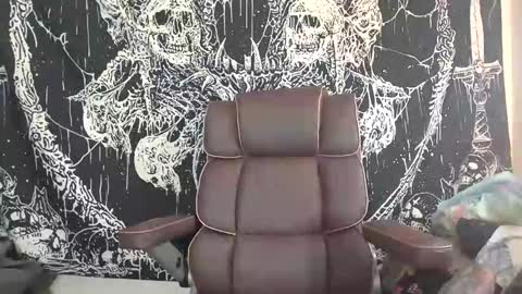 mastersmiley69 online show from 04/17/26, 11:46