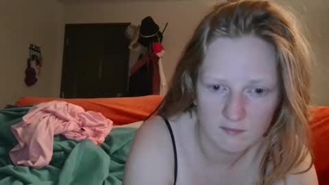 alex online show from 09/24/25, 08:06