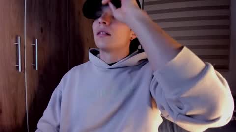 mastrangelo_x online show from 03/06/26, 04:09