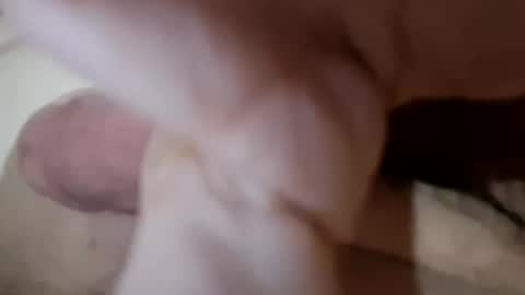 masturbator469658 online show from 11/25/25, 01:00