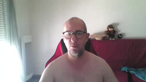Snapshot of mat11efou chatting on 05/24/26, 01:49 mat11efou online show from 05/24/26, 01:49