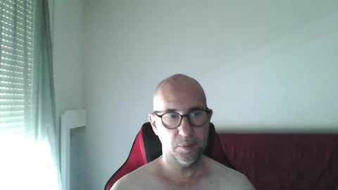 Snapshot of mat11efou chatting on 07/19/26, 12:09 mat11efou online show from 07/19/26, 12:09