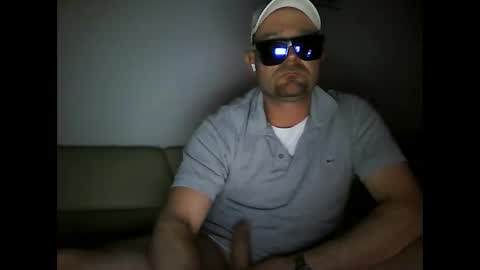 Snapshot of matcelpb1987 chatting on 12/17/24, 12:34 Marcel online show from 12/17/24, 12:34