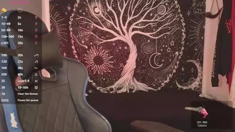 Mateo online show from 10/20/25, 04:51