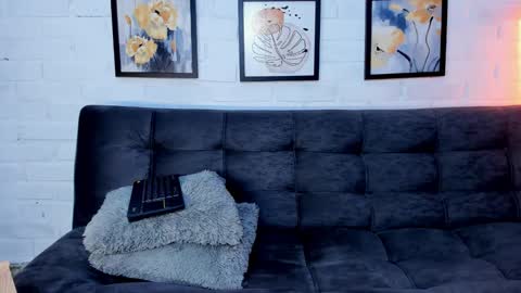 MATEO HUNTER online show from 10/25/25, 04:09