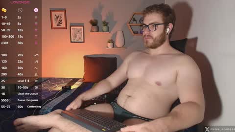 Mateo Ocampo online show from 12/14/25, 08:24